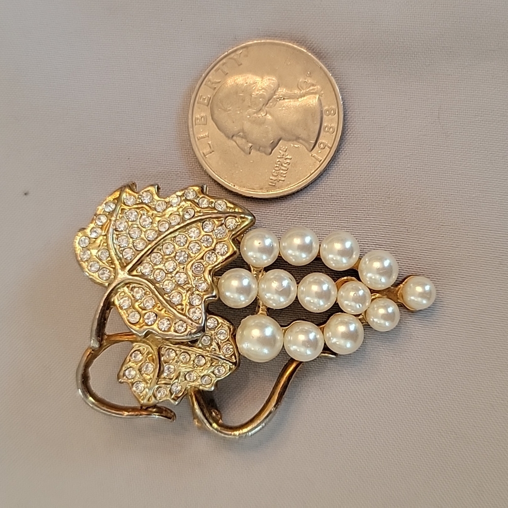 Vintage Rinestone brooch - Picture 3 of 4